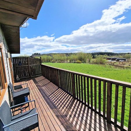 Lomond 4 With Private Hot Tub - Fife - Loch Leven - Lomond Hills Villa Kelty ภายนอก รูปภาพ
