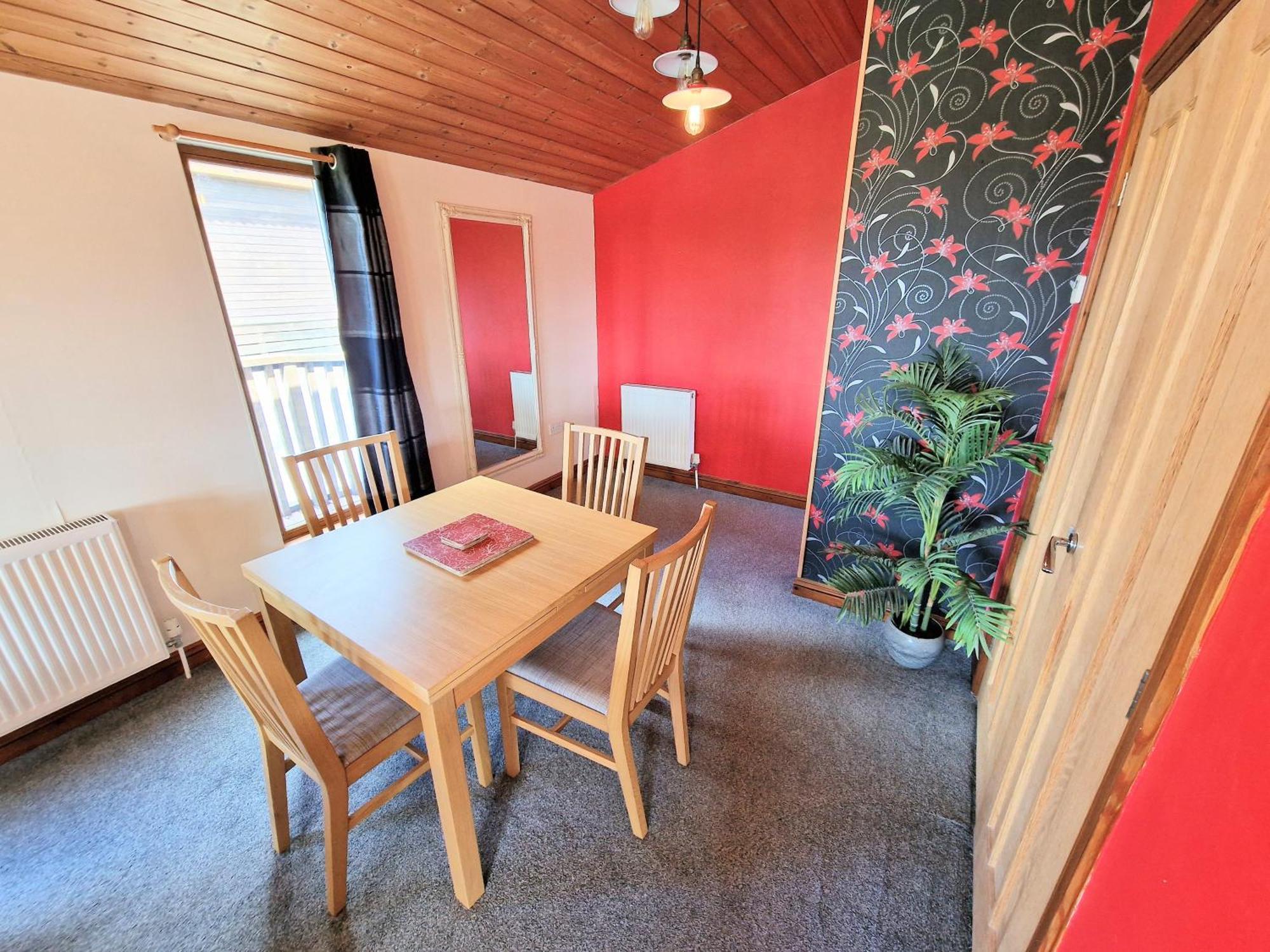 Lomond 4 With Private Hot Tub - Fife - Loch Leven - Lomond Hills Villa Kelty ภายนอก รูปภาพ